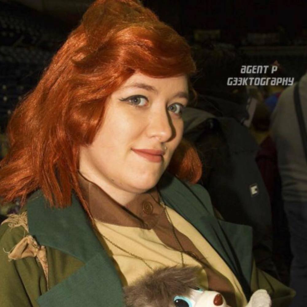 Meet your Posher, Alexandra